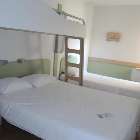 Ibis Budget Pontivy Exterior photo