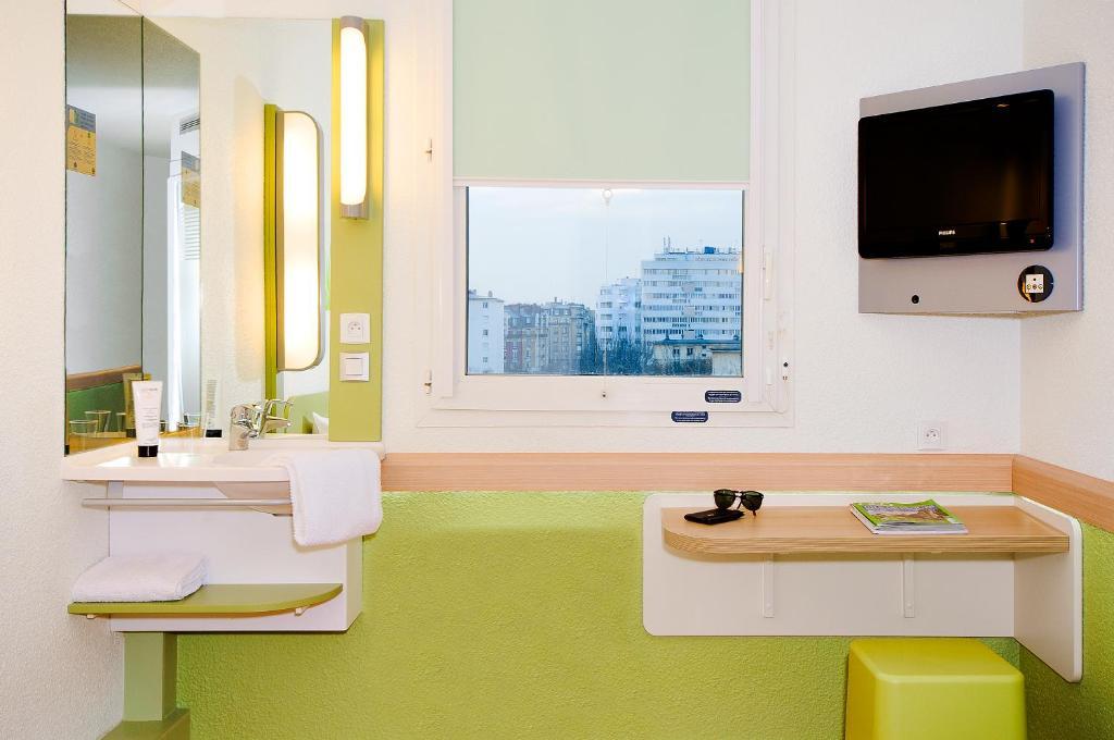 Ibis Budget Pontivy Room photo